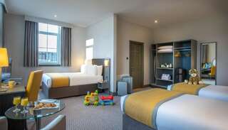 Отель Maldron Hotel Shandon Cork City Корк Семейный номер (для 2 взрослых и 2 детей)-3